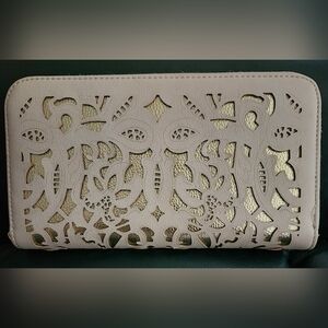 IMO Zip-Around Women's Wallet Cream color Gold Perforated NWOT